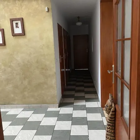 Dom Letniskowy Irena Wieleń Zaobrzanski