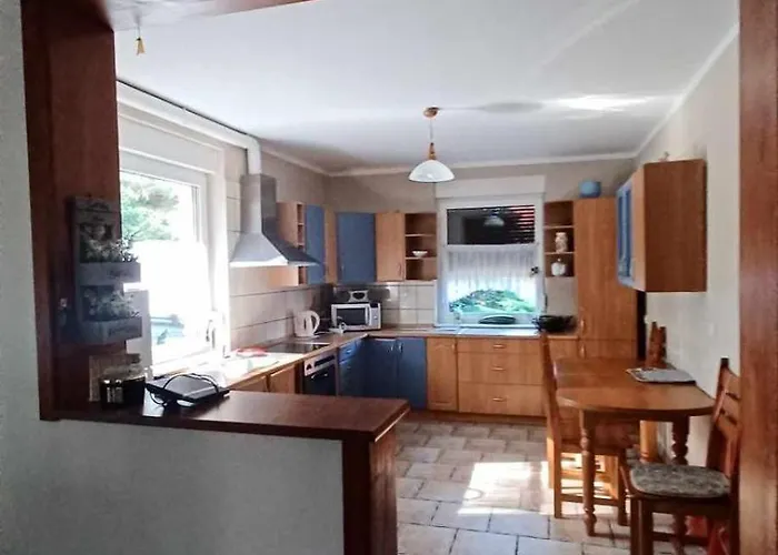 Dom Letniskowy Irena Ferienhaus *